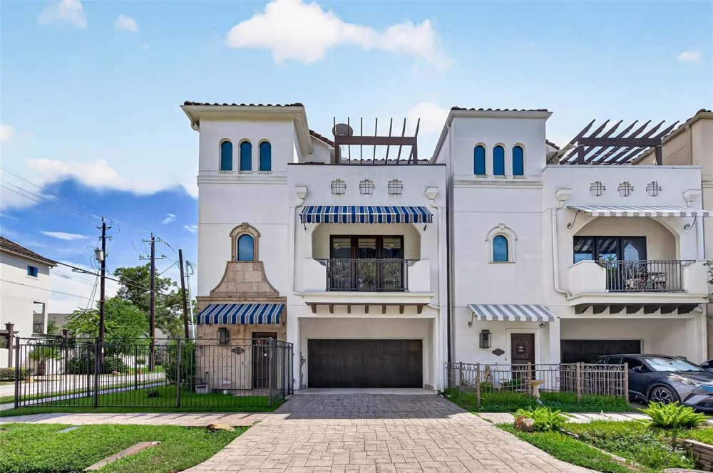 5703 Rose Street Houston, TX 77007