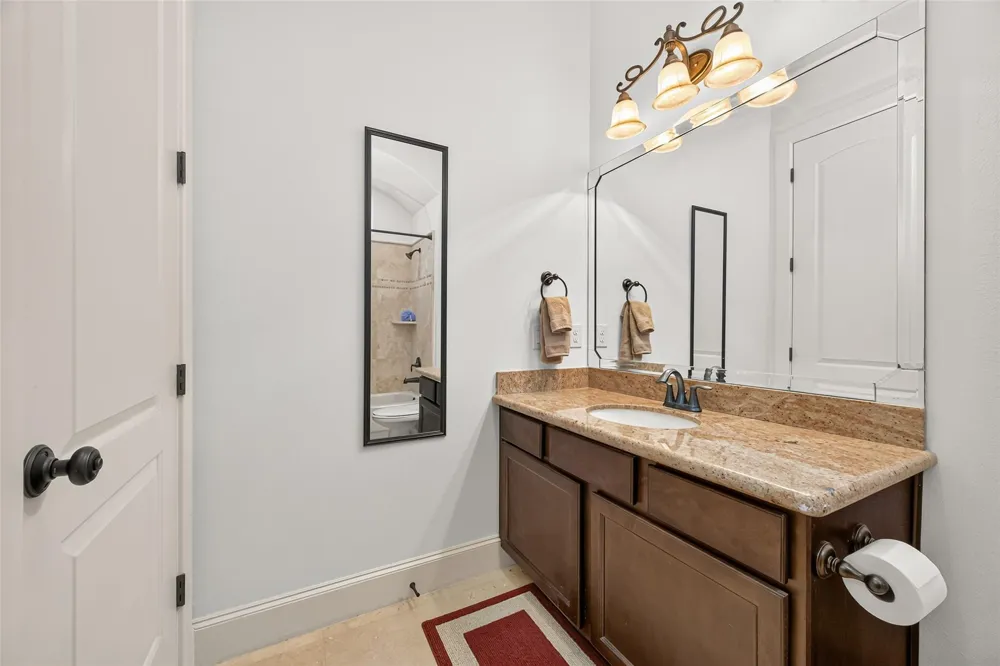 5703 Rose Street Houston, TX 77007