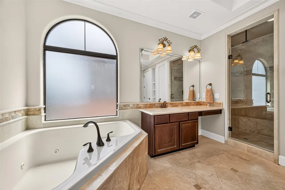 5703 Rose Street Houston, TX 77007