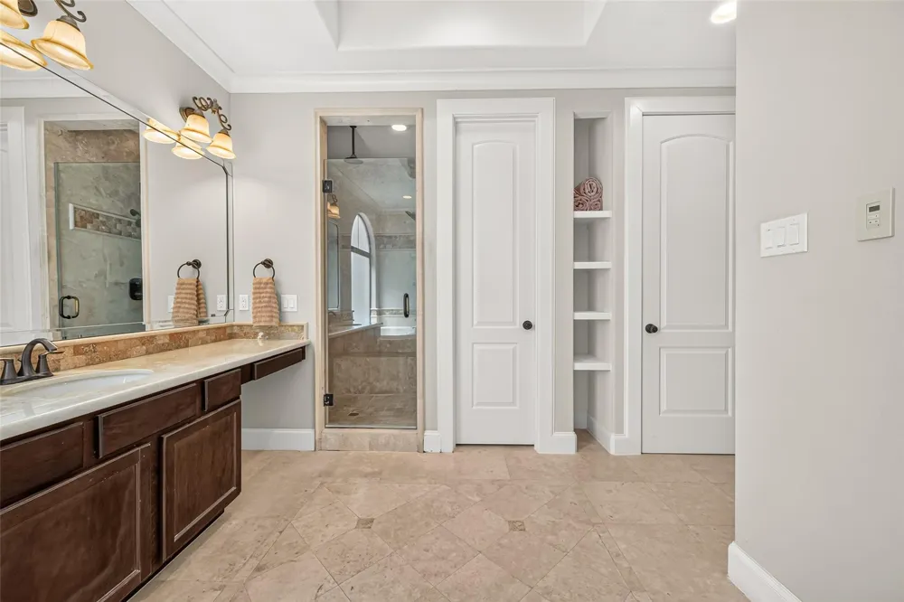 5703 Rose Street Houston, TX 77007