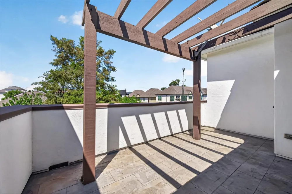 5703 Rose Street Houston, TX 77007