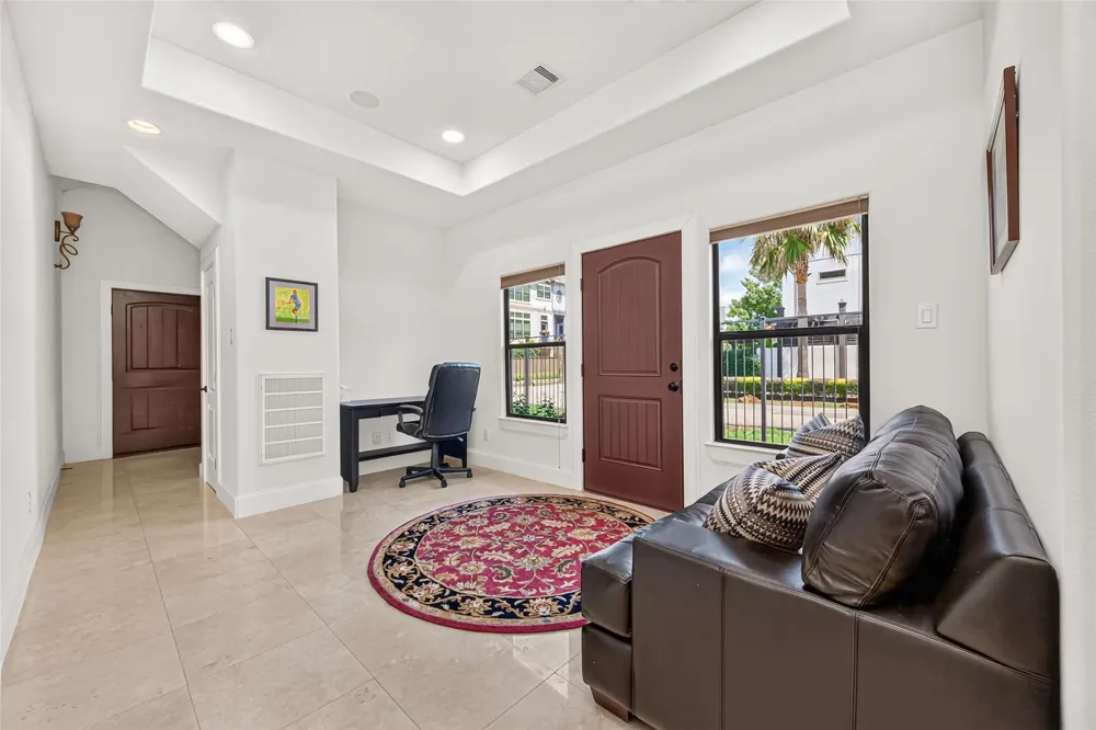 5703 Rose Street Houston, TX 77007