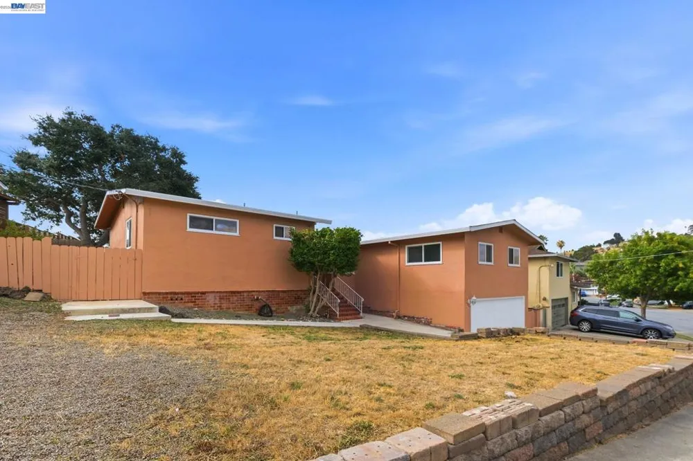 3443 Brookdale Blvd Castro Valley, CA 94546
