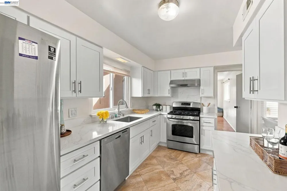 3443 Brookdale Blvd Castro Valley, CA 94546
