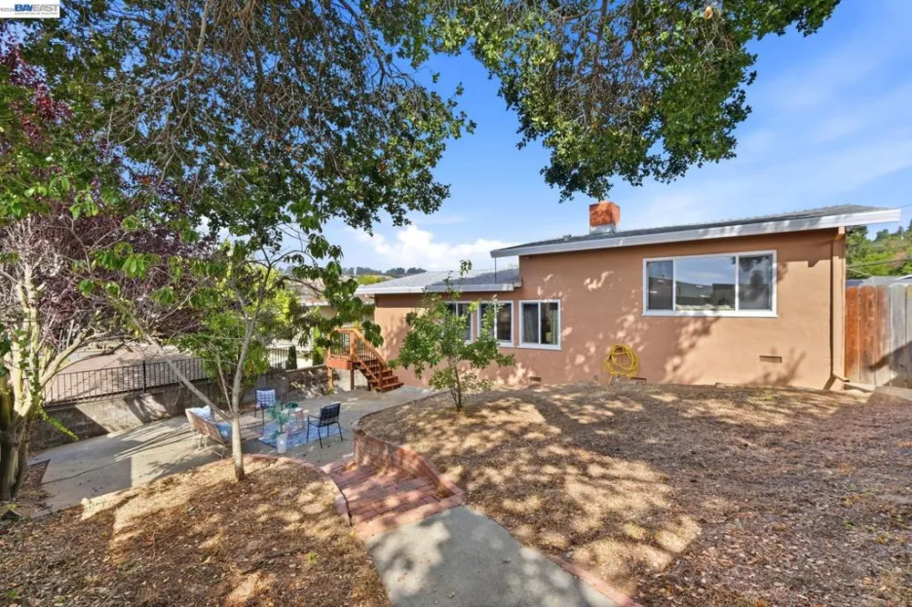 3443 Brookdale Blvd Castro Valley, CA 94546