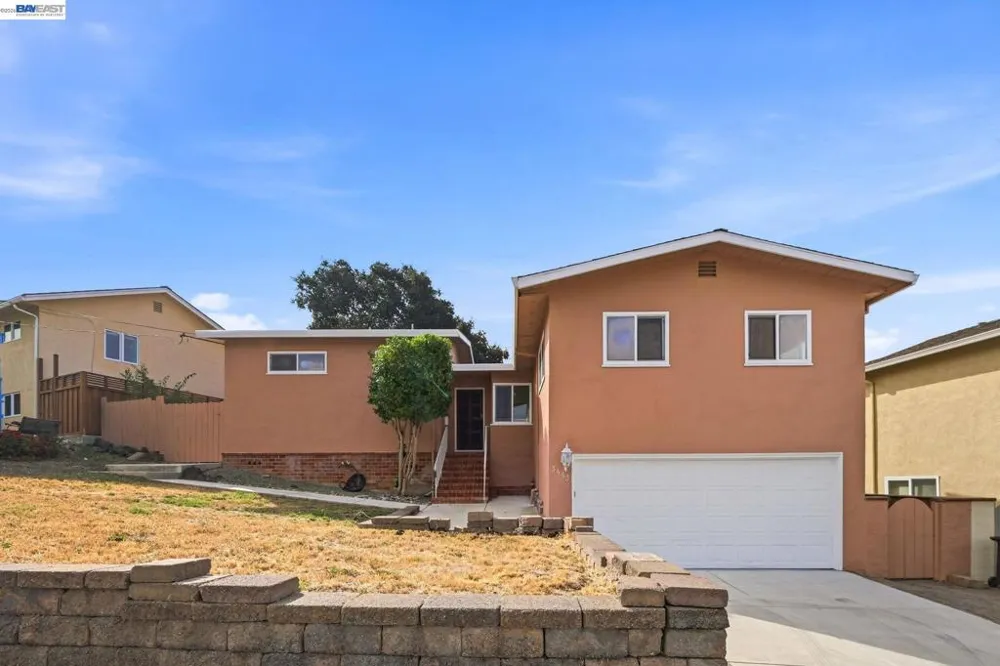 3443 Brookdale Blvd Castro Valley, CA 94546
