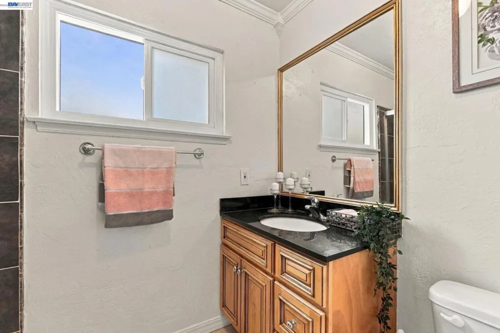 3443 Brookdale Blvd Castro Valley, CA 94546