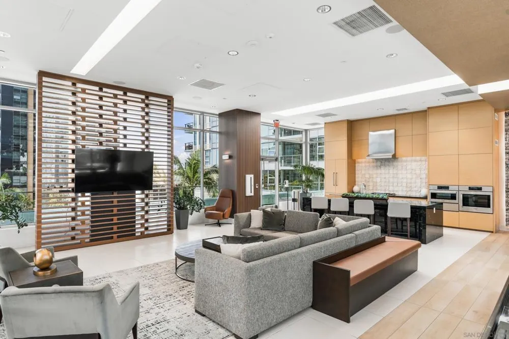1388 Kettner Blvd #3002 San Diego, CA 92101