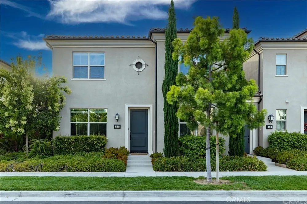 55 Henson Irvine, CA 92620