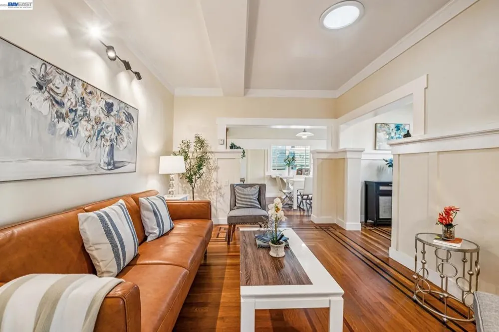 1801 Wood St Alameda, CA 94501