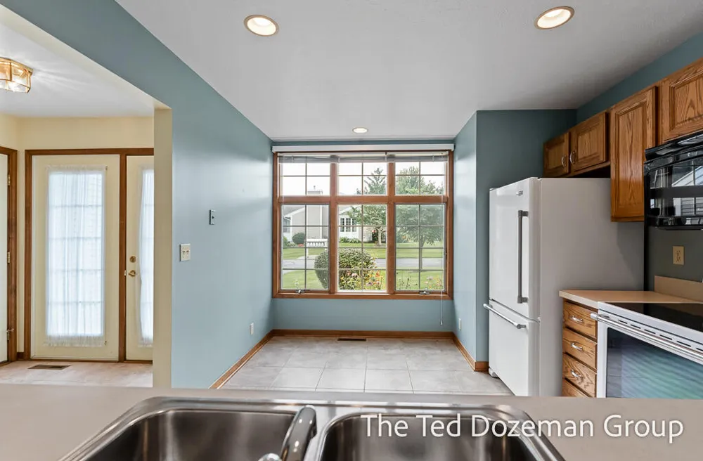 897 Clareridge Court Holland, MI 49423
