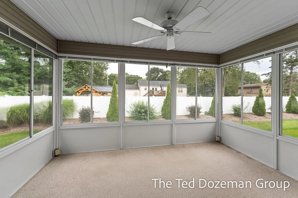 897 Clareridge Court Holland, MI 49423