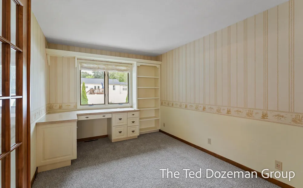 897 Clareridge Court Holland, MI 49423