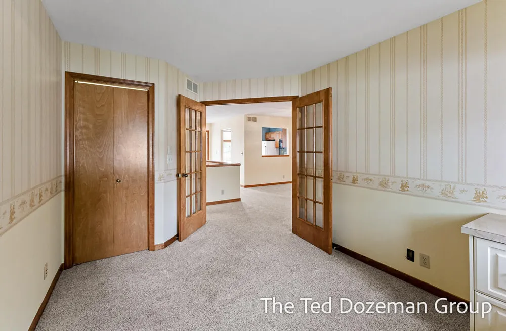 897 Clareridge Court Holland, MI 49423
