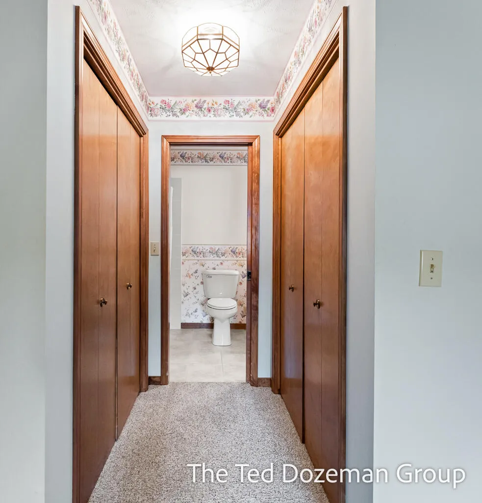 897 Clareridge Court Holland, MI 49423