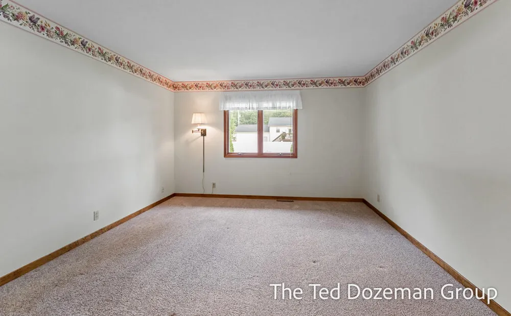 897 Clareridge Court Holland, MI 49423