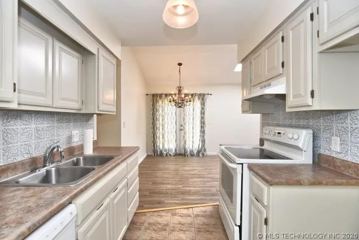 6105 S Vancouver Avenue Tulsa, OK 74132