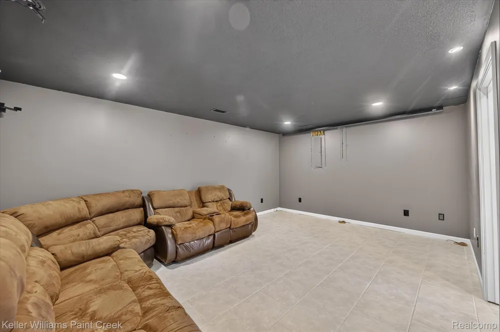 9045 Lemon Road Antrim Township, MI 48414
