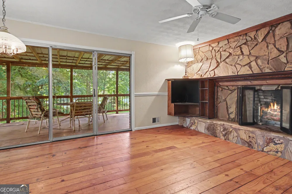 45 North DR Hampton, GA 30228