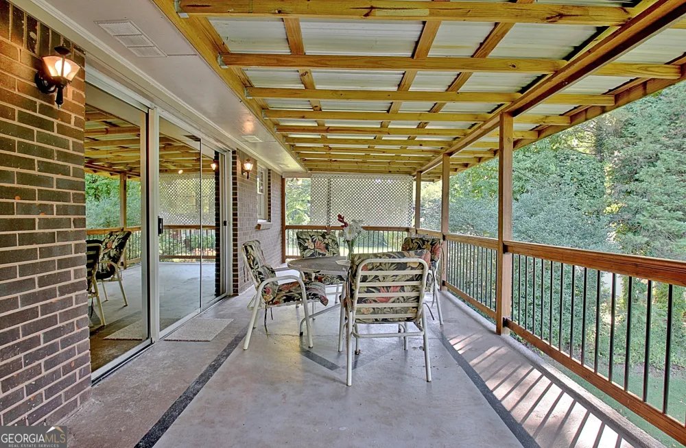 45 North DR Hampton, GA 30228
