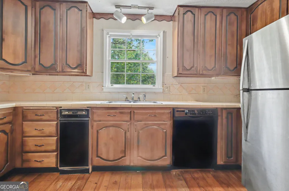 45 North DR Hampton, GA 30228