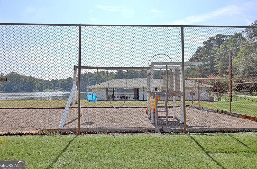 45 North DR Hampton, GA 30228