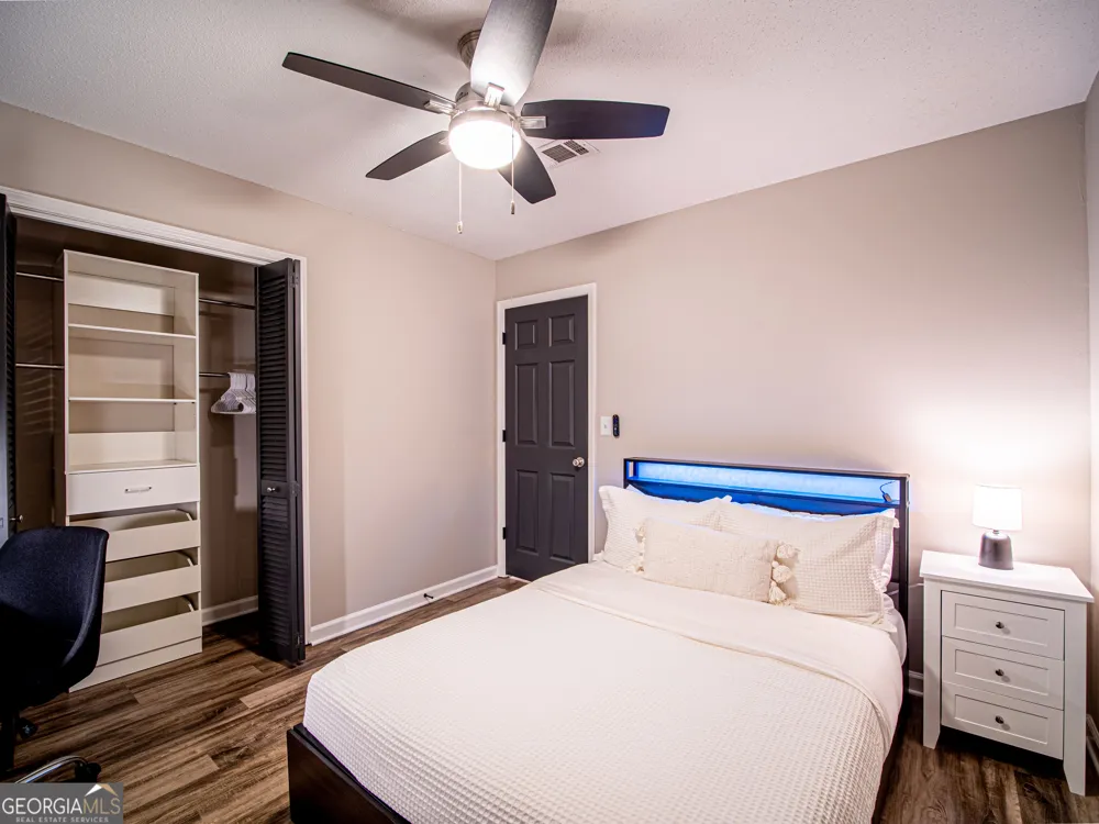 3789 N Hampton DR NW Kennesaw, GA 30144