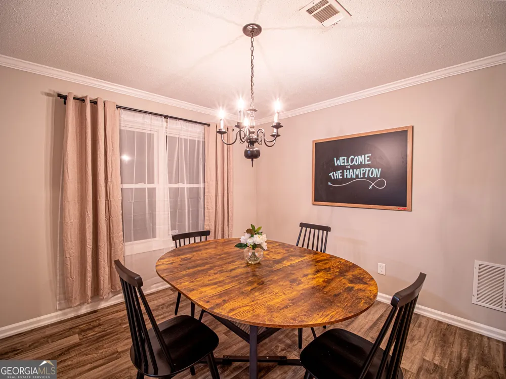 3789 N Hampton DR NW Kennesaw, GA 30144