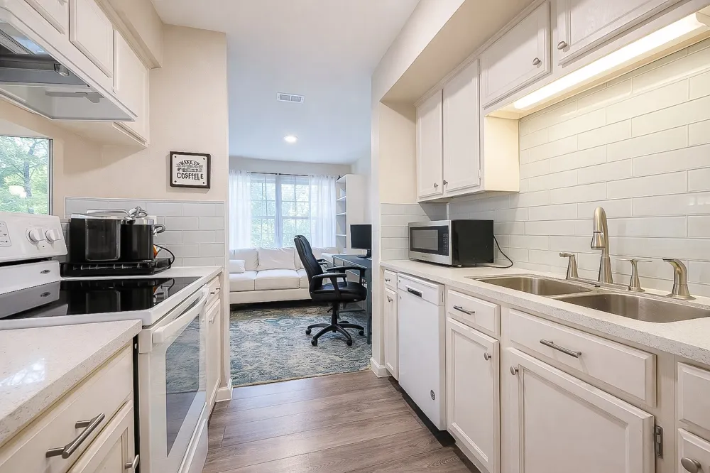 4159 Steck Avenue #255 Austin, TX 78759