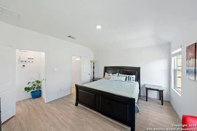 12920 THYME WAY St Hedwig, TX 78152