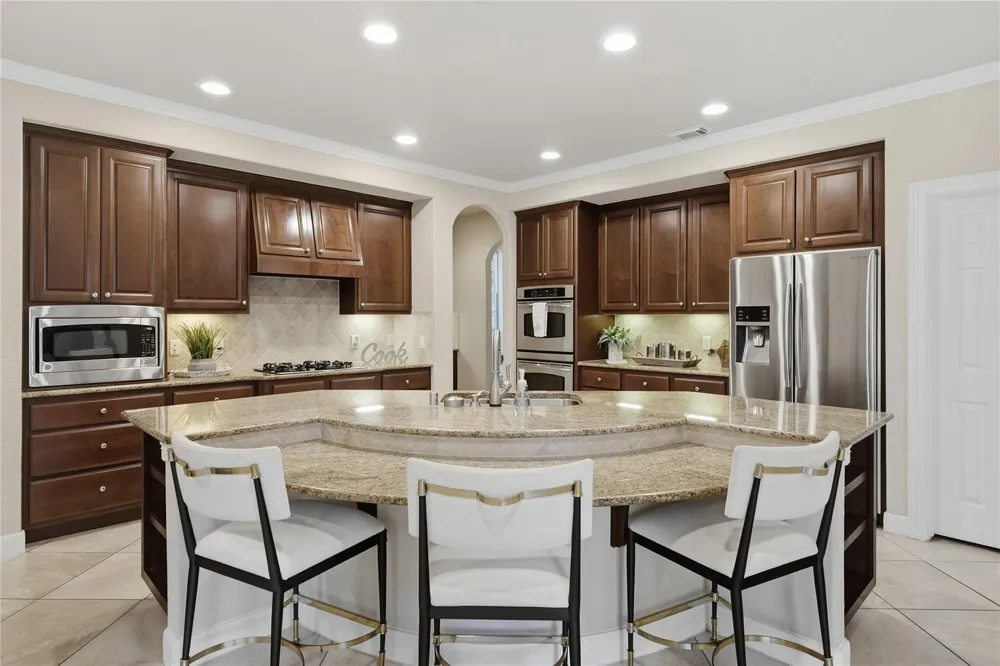 59 E Green Pastures Circle The Woodlands, TX 77382