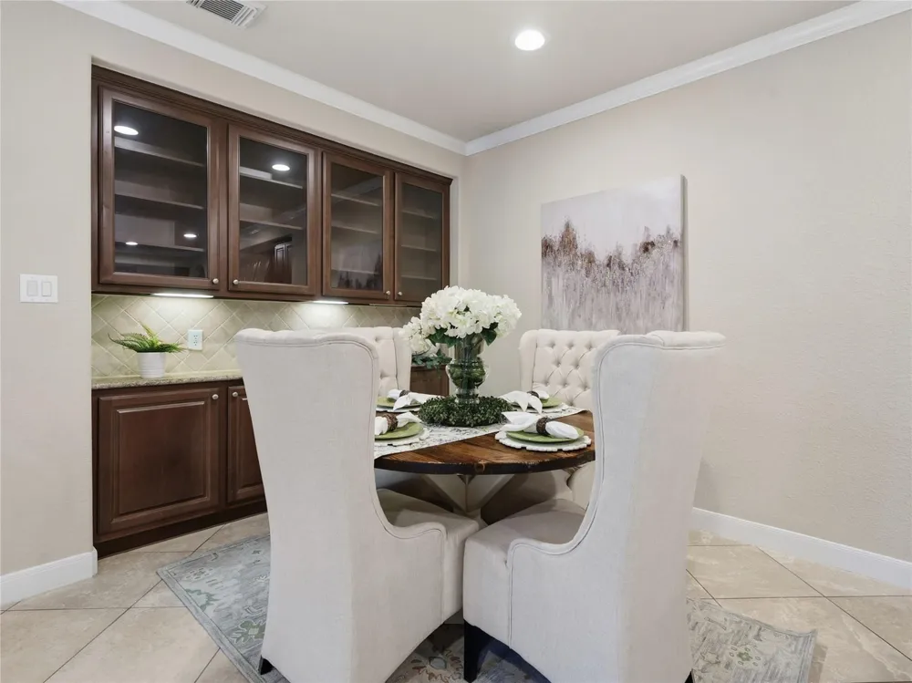 59 E Green Pastures Circle The Woodlands, TX 77382