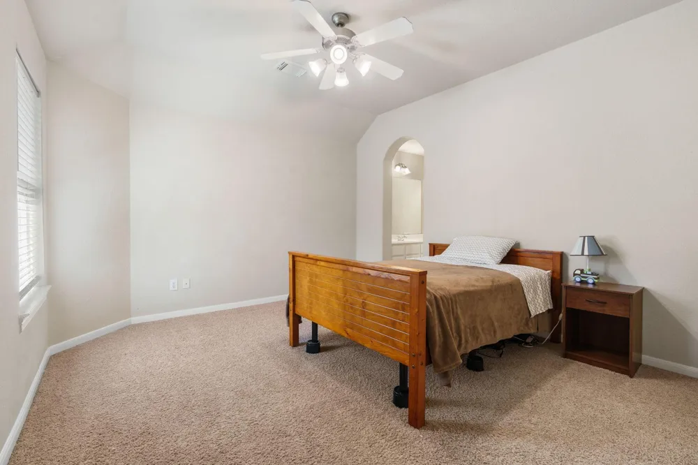 59 E Green Pastures Circle The Woodlands, TX 77382