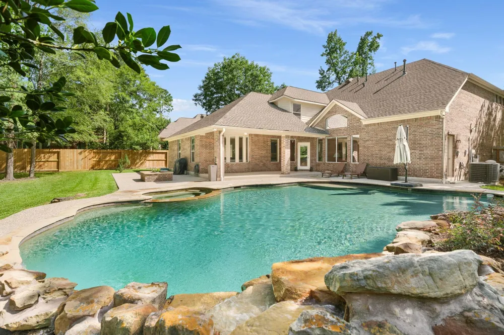 59 E Green Pastures Circle The Woodlands, TX 77382