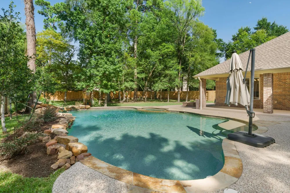 59 E Green Pastures Circle The Woodlands, TX 77382