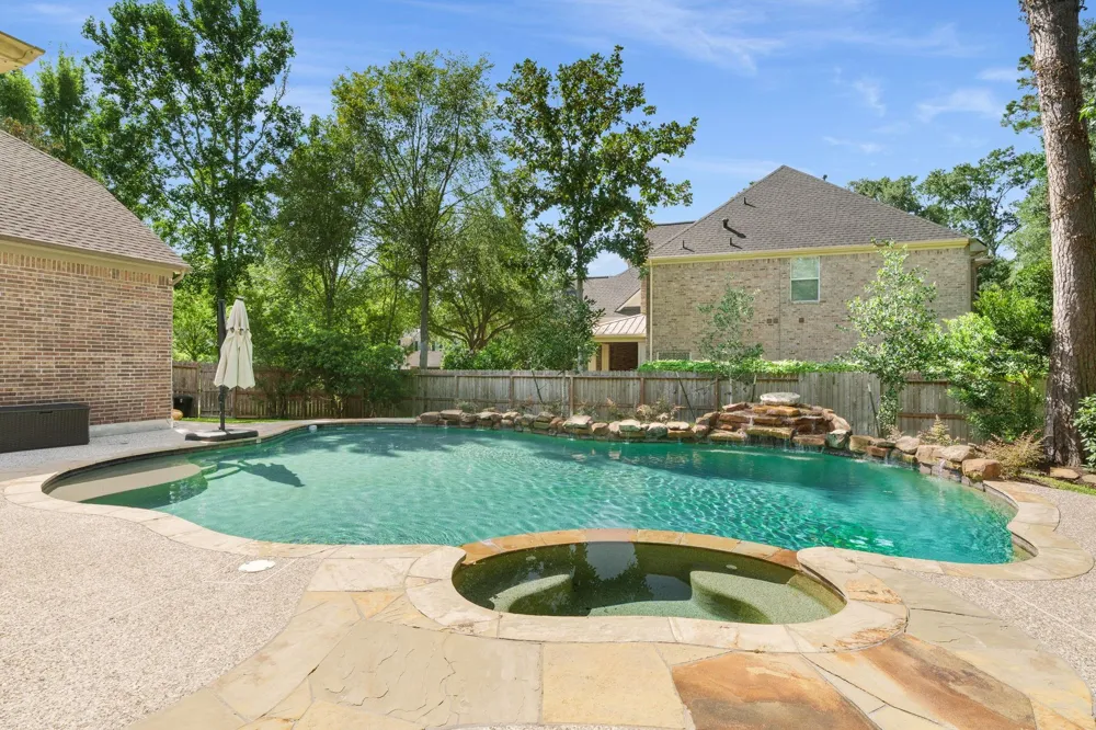 59 E Green Pastures Circle The Woodlands, TX 77382