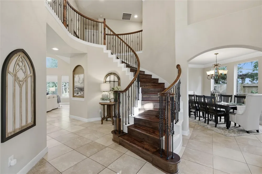 59 E Green Pastures Circle The Woodlands, TX 77382