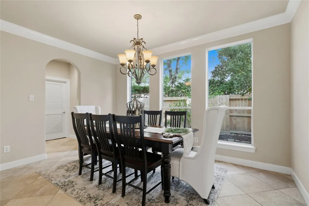 59 E Green Pastures Circle The Woodlands, TX 77382