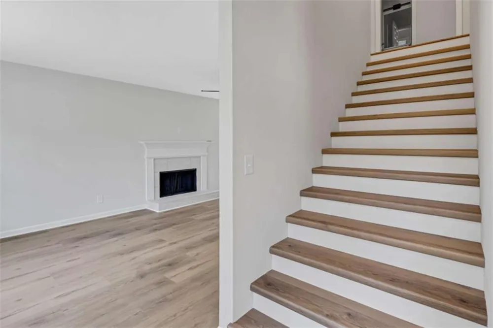 5010 Old Orr Road Flowery Branch, GA 30542