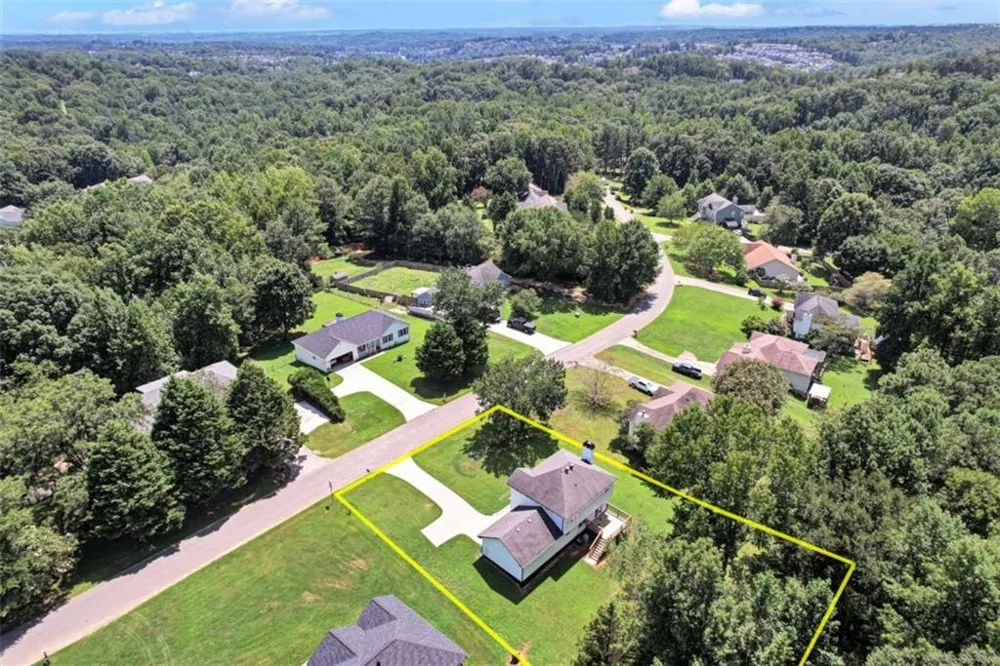 5010 Old Orr Road Flowery Branch, GA 30542
