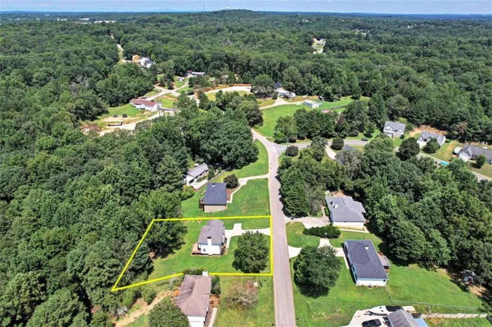 5010 Old Orr Road Flowery Branch, GA 30542