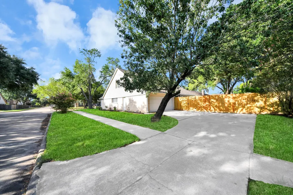 22502 Deville Drive Katy, TX 77450