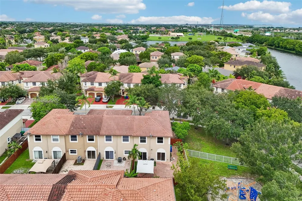 14127 SW 51st Ln Miramar, FL 33027
