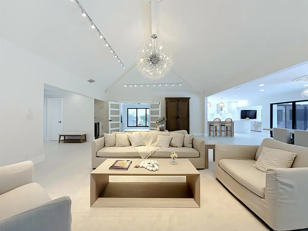5100 Pineview Circle Delray Beach, FL 33445