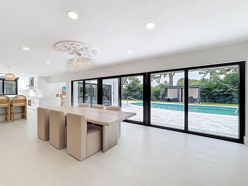 5100 Pineview Circle Delray Beach, FL 33445