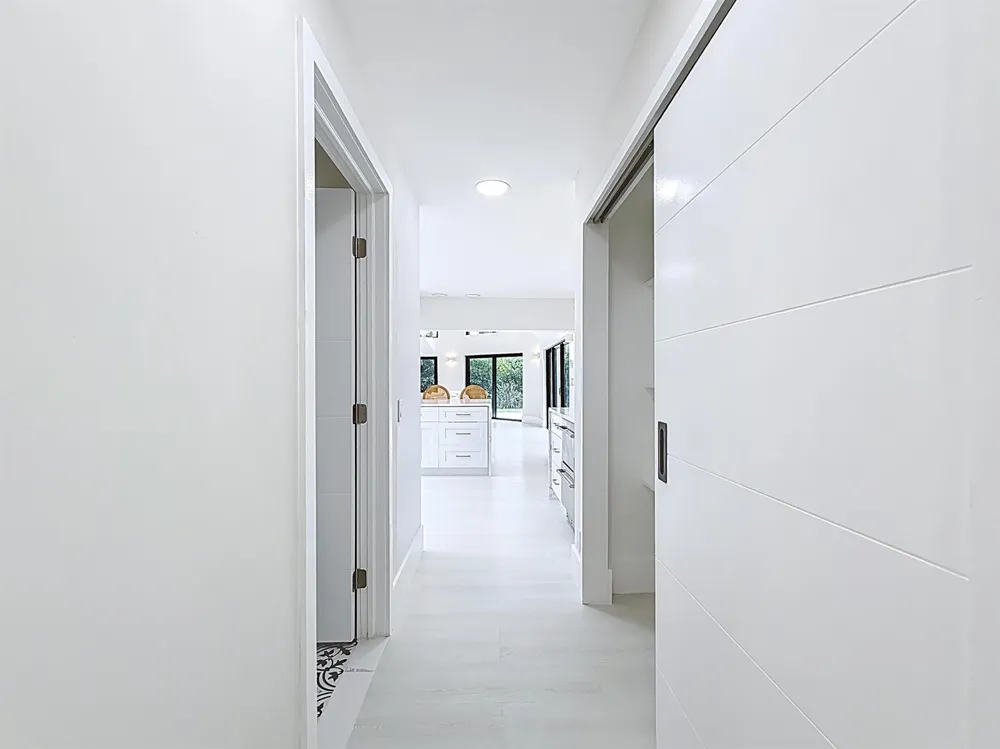 5100 Pineview Circle Delray Beach, FL 33445