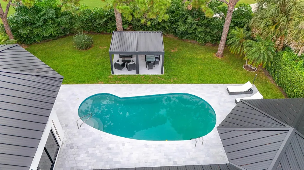 5100 Pineview Circle Delray Beach, FL 33445
