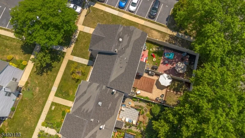 35 Byrnes Ln Sayreville, NJ 08872