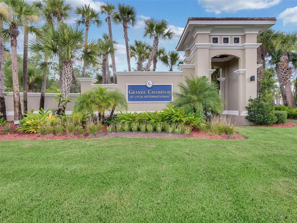 209 ASTON GRANDE DRIVE Daytona Beach, FL 32124