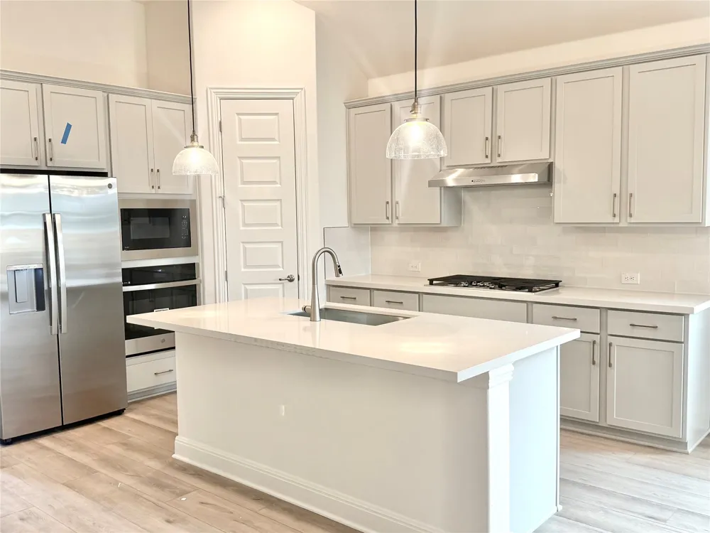 241 Mango Circle Buda, TX 78610